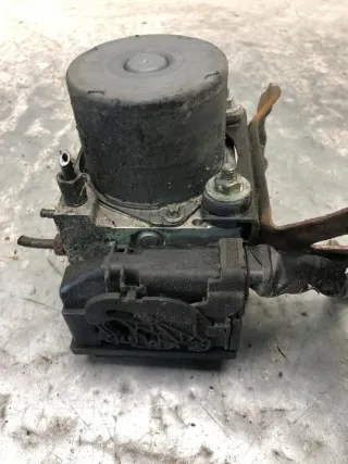 27534FE310 Блок ABS Subaru Impreza 2 Арт e9748382, вид 4