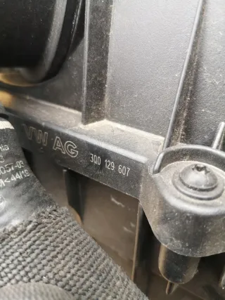 83A129601 Корпус воздушного фильтра Audi Q3 1 Арт e9768626, вид 7
