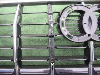 83A853651B 83A853651C Решетка радиатора Audi Q3 1 Арт e9773814, вид 6