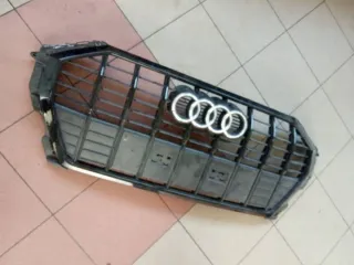 83A853651C Решетка радиатора Audi Q3 1 Арт e9773971, вид 1