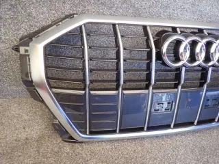 83A853651E 83A853651F Решетка радиатора Audi Q3 1 Арт e9773998, вид 2