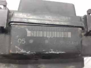S5A-G1 Блок предохранителей Honda Civic 7 Арт e9781977, вид 2