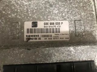 03E906033P Блок управления двигателем Seat Ibiza 3 Арт e9786542, вид 2