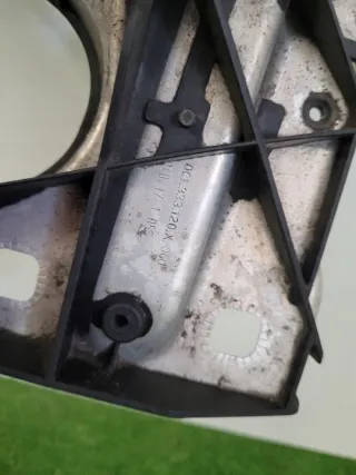 8W0805594 Передняя панель крепления облицовки (телевизор) Audi A4 B9 Арт e9788980, вид 12