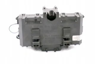A2035450301 A2035450301,A Блок предохранителей Mercedes C W203 Арт e9806025, вид 7