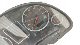 8E0920950N Щиток приборов (приборная панель) Audi A4 B6 Арт e9808994, вид 2
