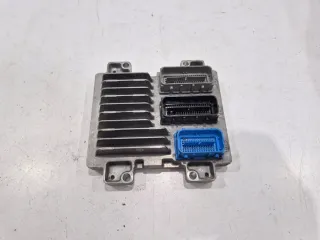 12660714 12643636 Блок управления двигателем Opel Zafira C Арт e9820331, вид 1