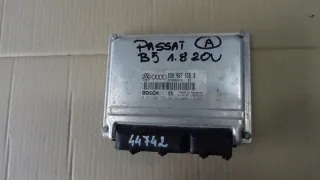 8D0907558B Блок управления двигателем Volkswagen Passat B5 Арт e9820721, вид 1