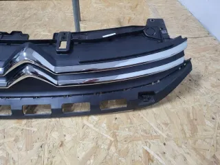 9812063477 Решетка радиатора Citroen C3 3 Арт e9821256, вид 6
