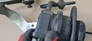4E0906271 4G0807592B Насос топливный Audi A8 D3 (S8) Арт e9825891, вид 12