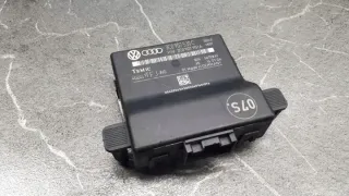 3C0907951A 3c0907951a Блок предохранителей Volkswagen Passat B6 Арт e9826632, вид 1