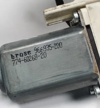 8K0959801A Моторчик стеклоподъемника Audi A6 C6 (S6,RS6) Арт e9844984, вид 2