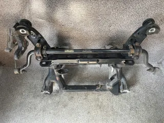 A2512403117 2512403117 Балка подвески передняя (подрамник) Mercedes ML W164 Арт e9849794, вид 6