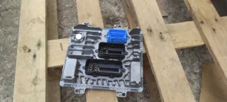 55491600 Блок управления двигателем Opel Astra J Арт e9892141, вид 1
