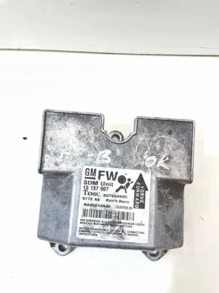 13137907 Блок AirBag Opel Zafira B Арт e9892746, вид 1
