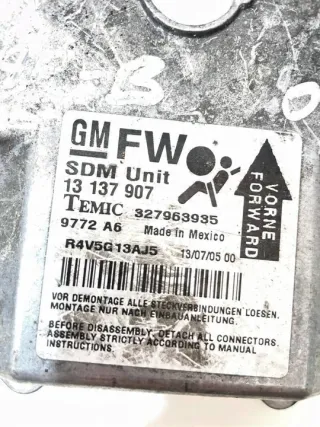 13137907 Блок AirBag Opel Zafira B Арт e9892746, вид 4