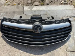93452300 93452299 Решетка радиатора Opel Vivaro B Арт e9964474, вид 1