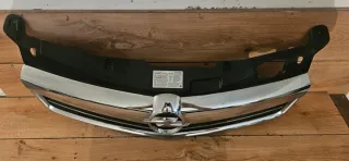 13225780 461088395 Решетка радиатора Opel Astra H Арт e9971658, вид 2