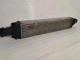 8W0145805AD Интеркулер Audi A4 B9 Арт e9972805, вид 4