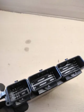 0281019377 237101620R Блок управления двигателем Renault Laguna 3 Арт e10013445, вид 3