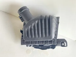 8513916 Корпус воздушного фильтра BMW 1 F40 Арт e10021803, вид 2