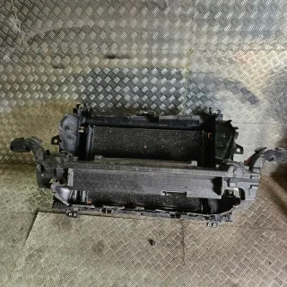  Передняя панель крепления облицовки (телевизор) Audi Q7 4M Арт e10028415, вид 1