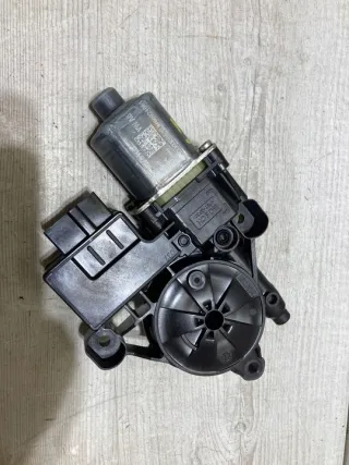 5Q0959811D Моторчик стеклоподъемника Audi A3 8V Арт e10058959, вид 1