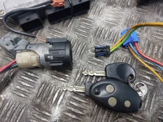 9649158380 0281011340 9643498880 9651197580 Блок управления двигателем Citroen C5 1 Арт e10064012, вид 5