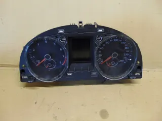3AA920870K Щиток приборов (приборная панель) Volkswagen Passat B7 Арт e10069199, вид 1