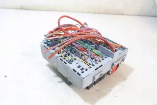 51836256 51781452 Блок предохранителей Lancia Delta 3 Арт e10084696, вид 3