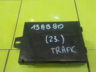 2675974 Блок предохранителей Renault Trafic 3 Арт e10098214, вид 2