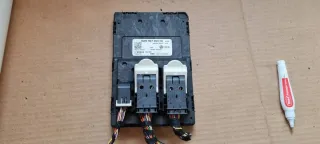 8W0907063CC 8W0907063BC F005V01923 Блок предохранителей Audi A4 B9 Арт e10114257, вид 1