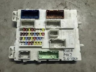 F1DT-14A073-EF f1dt14a073ef Блок предохранителей Ford Kuga 2 Арт e10146530, вид 1