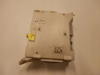 82730-53020 82730-53050 Блок предохранителей Lexus IS 2 Арт e10147107, вид 1