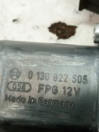 0130822505 2009- 2048200542 Моторчик стеклоподъемника Mercedes E W124 Арт e10180079, вид 2