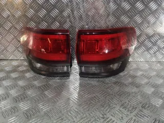 8P0945096A Фонарь задний правый Jeep Grand Cherokee IV (WK2) Арт e10214680, вид 1