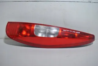  Фонарь задний правый Mitsubishi Colt 6 Арт e10220190, вид 1