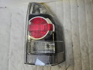 220-87872 8330A598, 8330A354, 8330A356 Фонарь задний правый Mitsubishi Pajero 4 Арт e10220459, вид 1