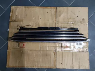 2006-2011 2752363 166149-10 Решетка радиатора MINI Cooper R56 Арт e10230935, вид 1