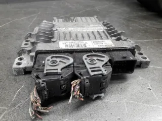 8200766462 Блок управления двигателем Renault Scenic 3 Арт e10232442, вид 1