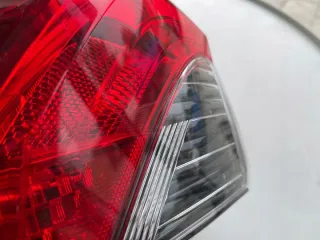 81550-42230 81560-42230 Фонарь задний левый Toyota Rav 4 5 Арт e10237791, вид 5