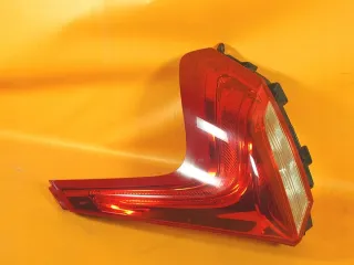 31395845 Фонарь задний правый Volvo V40 2 Арт e10241733, вид 4