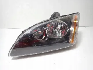 2004-2008 4M51-13101-JD Фара левая Ford Focus 1 Арт e10266873, вид 1
