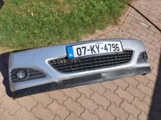13110295 Бампер передний Opel Astra H Арт e10346765, вид 1