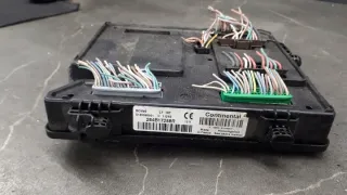 284B17288R 284b17288r Блок предохранителей Renault Scenic 3 Арт e10366795, вид 6