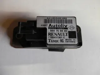 7700437301C 550759860 Датчик удара Renault Scenic 1 Арт e10368045, вид 1