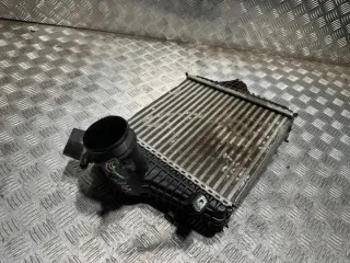 4M0145803BP Интеркулер Audi Q7 4M restailing Арт e10372606, вид 1