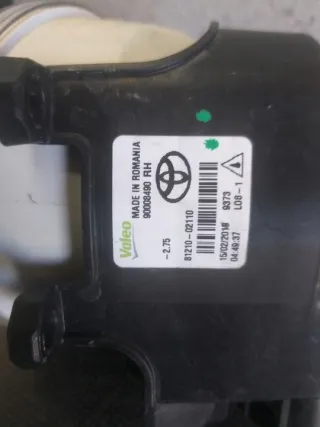 81210-02110 Фара противотуманная правая Toyota Yaris 3 Арт e10376133, вид 2