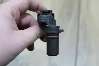 05269873AB Датчик коленвала Chrysler Sebring 2 Арт e10377733, вид 4