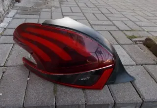 9810343080 Фонарь задний левый Peugeot 208 Арт e10380273, вид 1